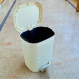 Pedal Dustbin - 30 Ltr - Bin Inside